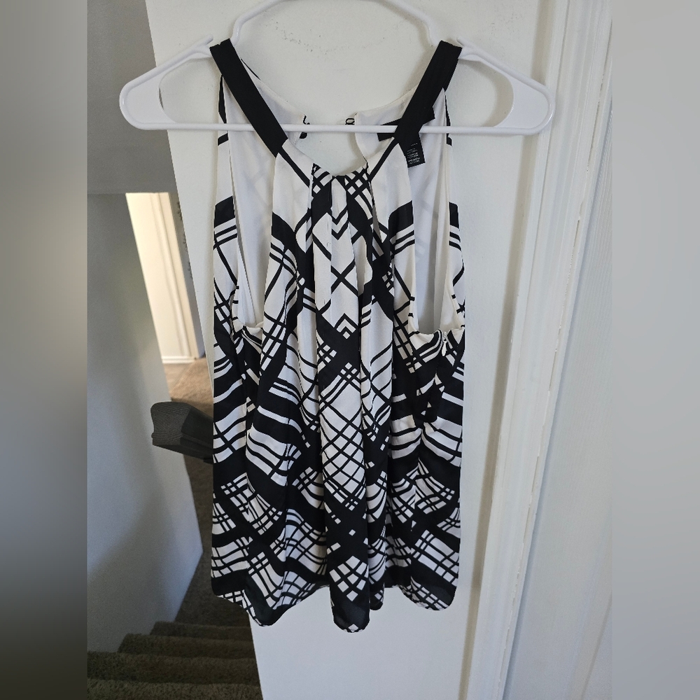 White House Black Market Geometric Black and White Tank Top